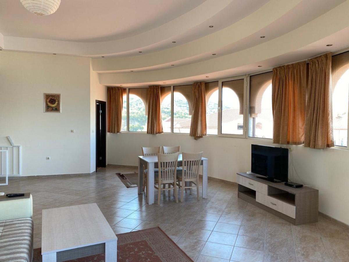 Andalusia Apartments Elenite Ngoại thất bức ảnh