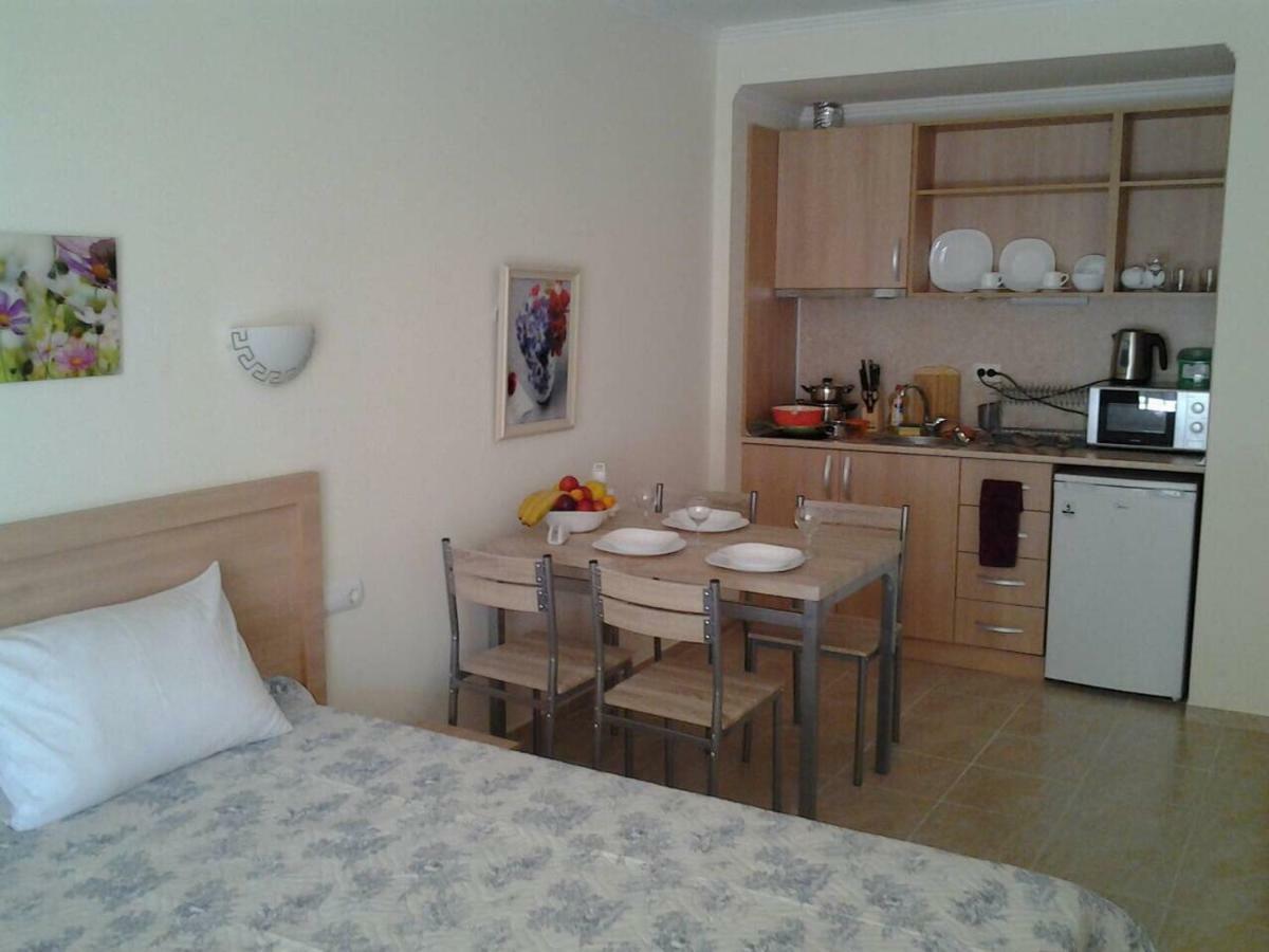 Andalusia Apartments Elenite Ngoại thất bức ảnh