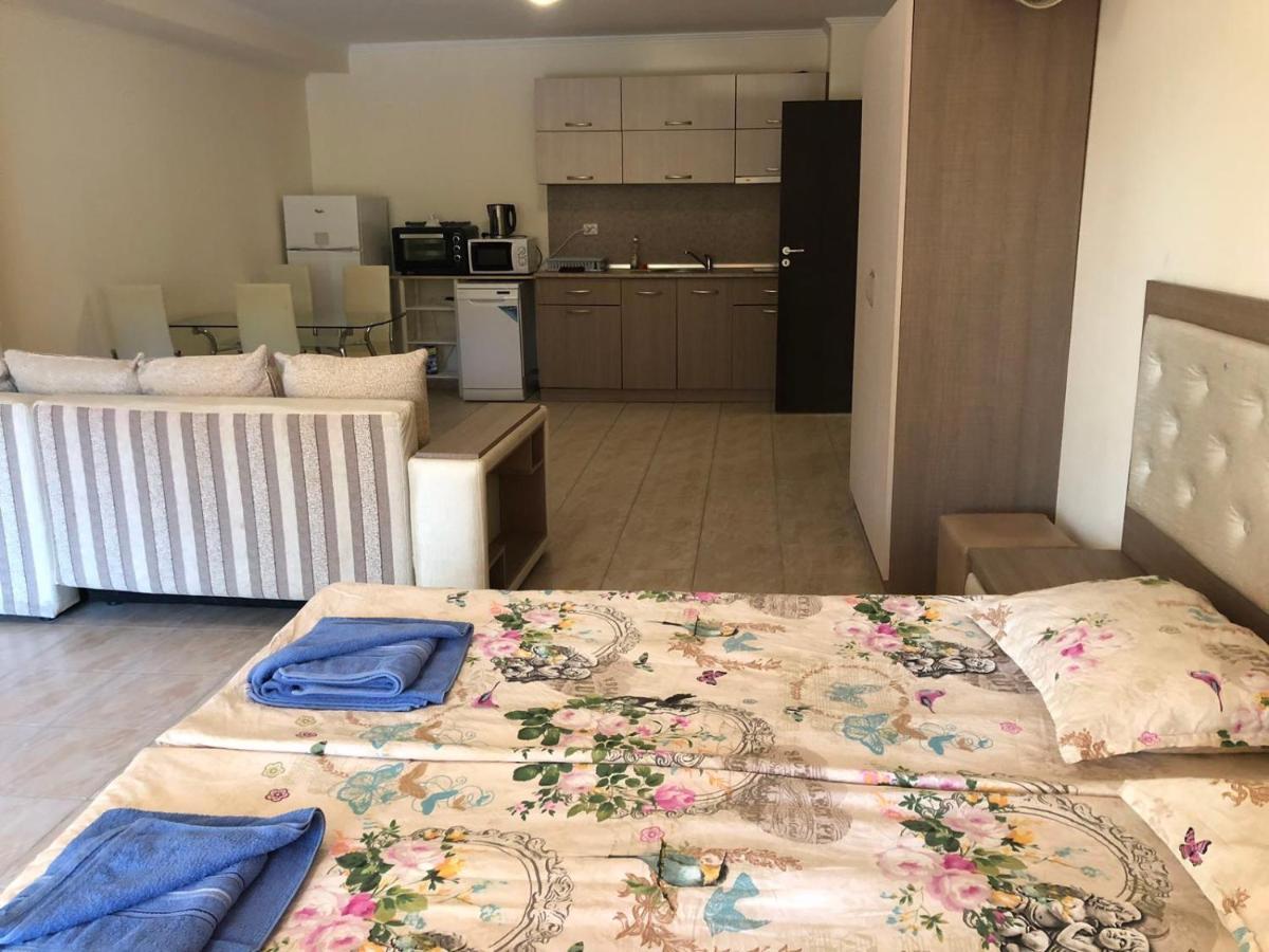 Andalusia Apartments Elenite Ngoại thất bức ảnh